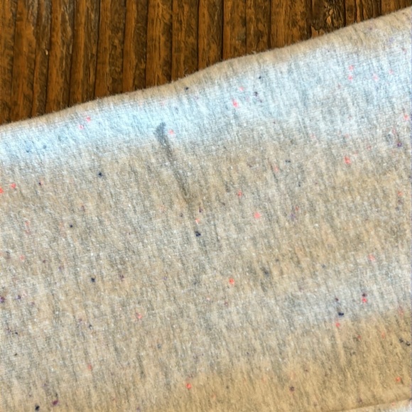 Athleta Girl girls sweatshirt with hood. Size XS/ 6 - Picture 5 of 5